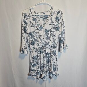 Piyama XS Floral Romper Blue White Surplice 3/4 Sleeve Ruffle Hem Boho‎